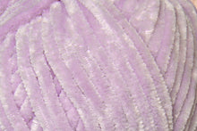 Load image into Gallery viewer, VELVET