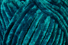 Load image into Gallery viewer, VELVET